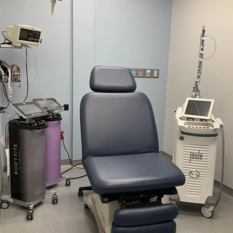 9e8d20a2c457961b177ae5ef2f182d5e.photo aug 28 7 19 50 am e1572455710179.jpg 768x768